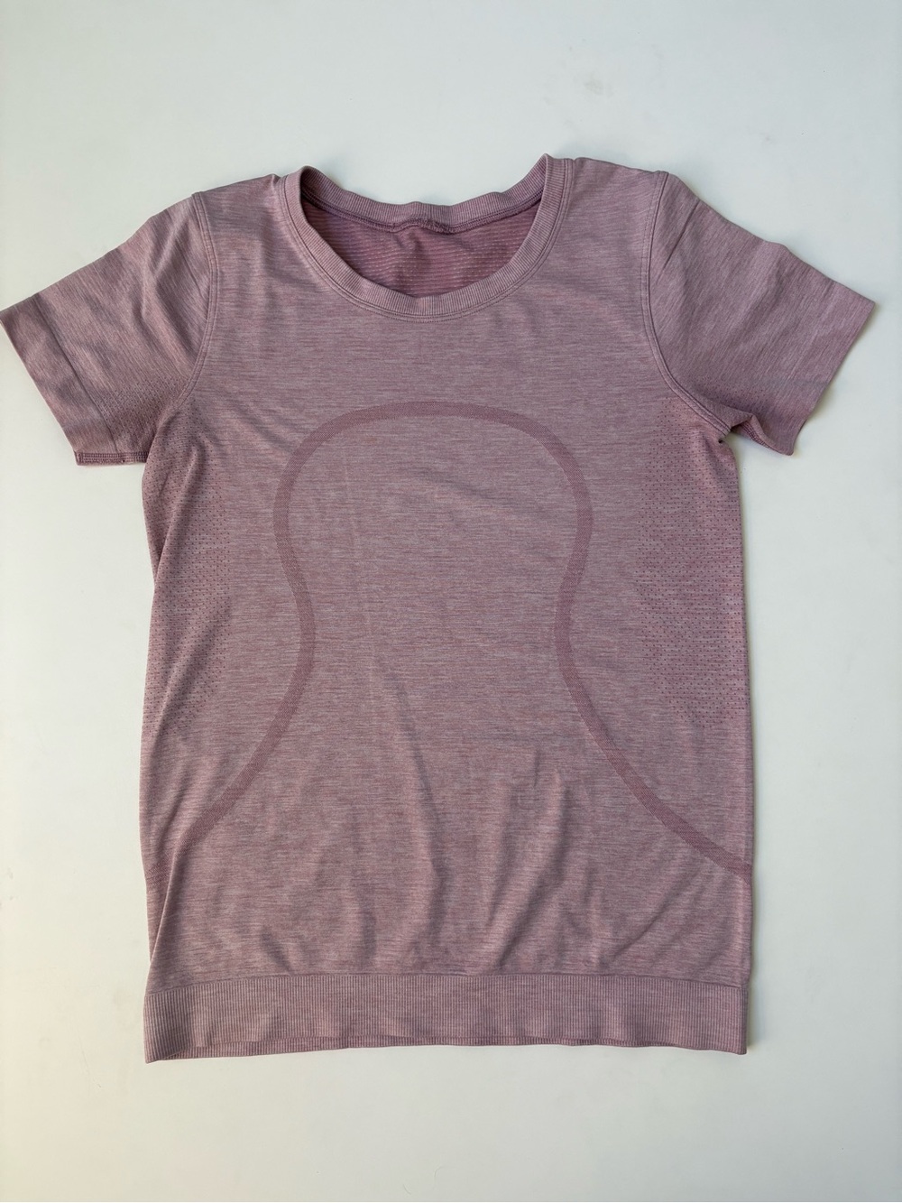 lululemon athletica Short Sleeve Seamless Tee in Dusty Mauve